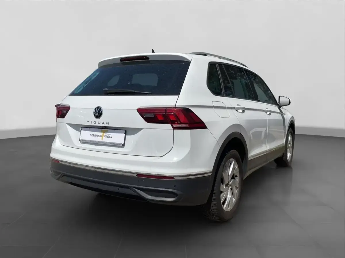 Gebraucht VW Tiguan Active 150 PS (110 kW) 2022 Weiß SUV