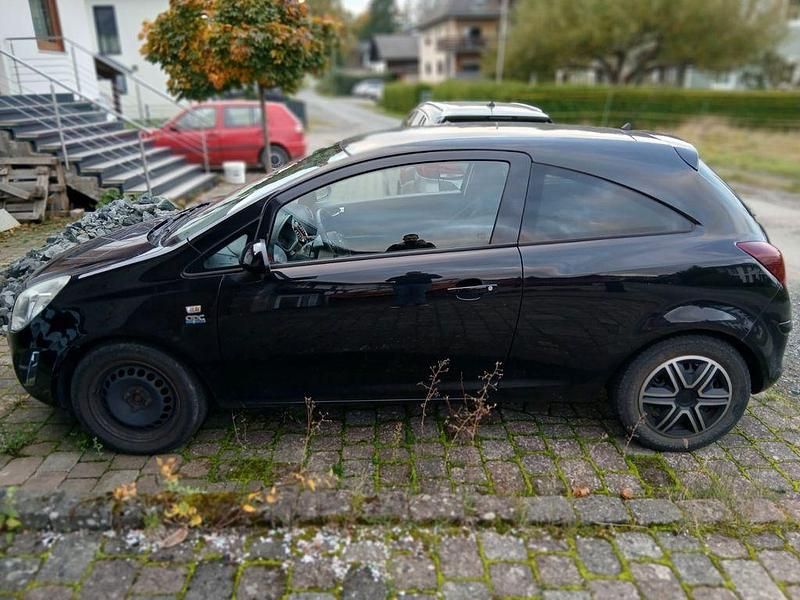 Gebraucht Opel Corsa Edition 87 PS (63 kW) 2011 Schwarz Kleinwagen