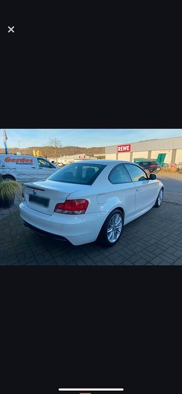 Gebraucht BMW 120 Coupé 170 PS (125 kW) 2010 Weiß Coupé