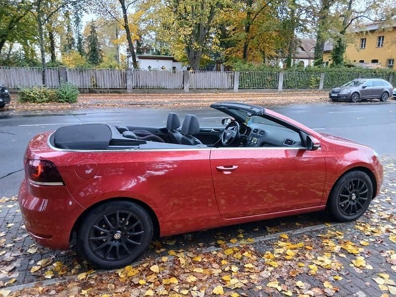 Gebraucht VW Golf Cabriolet 120 PS (88 kW) 2012 Rot Cabrio