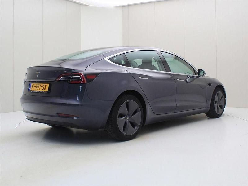 Gebraucht Tesla Model 3 Standard Range 225 kW (306 PS) 2020 Grau Limousine