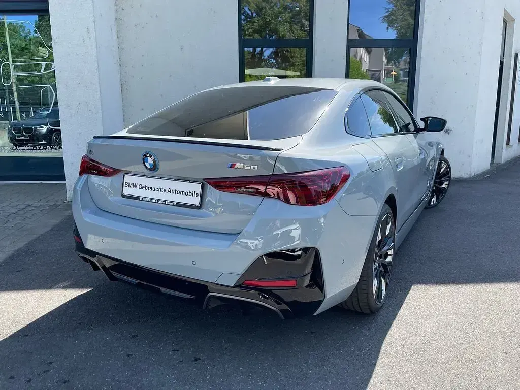 Gebraucht BMW i4 M Sport 400 kW (544 PS) 2025 Brooklyn grau Limousine