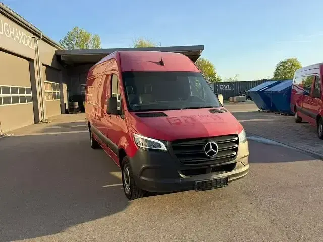Używany Mercedes Sprinter 2021 Biały Van