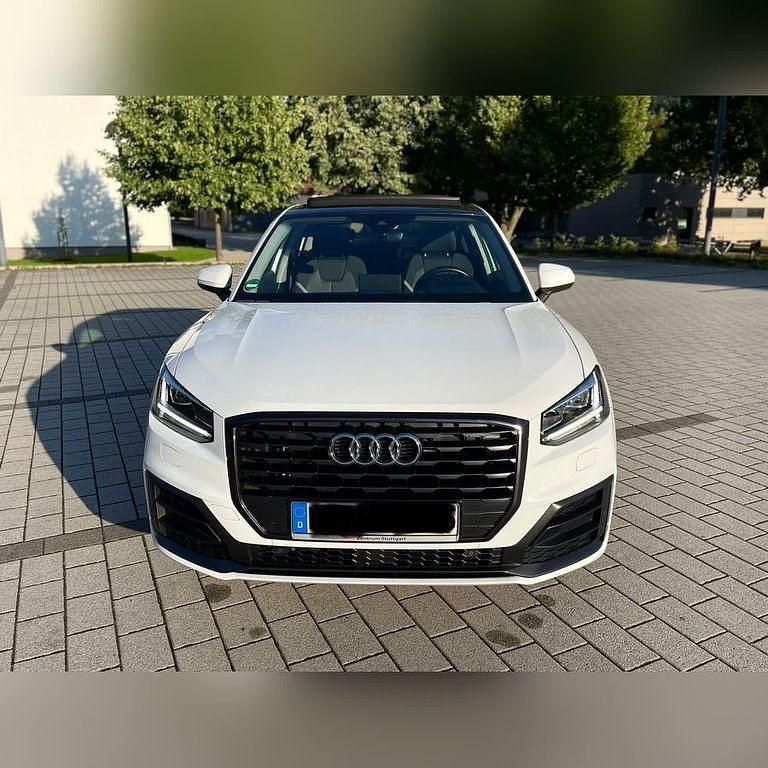 Weiß Gebraucht 2017 Audi Q2 S-Line SUV | 14.440 € (Superpreis) - Bild 1/4