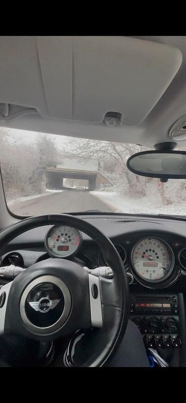 Second-hand Mini ONE 90 CP (66 kW) 2007 Negru Hatchback