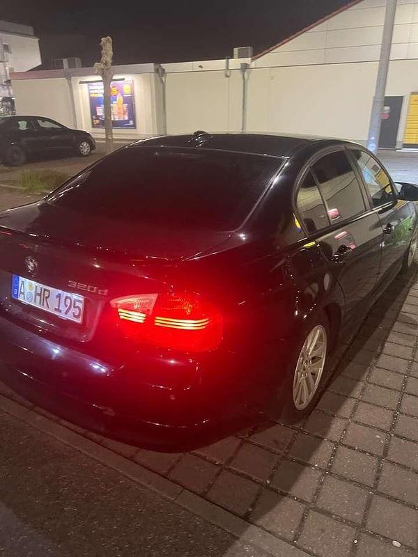 Usata BMW 320 163 CV (119 kW) 2008 Nero Berlina