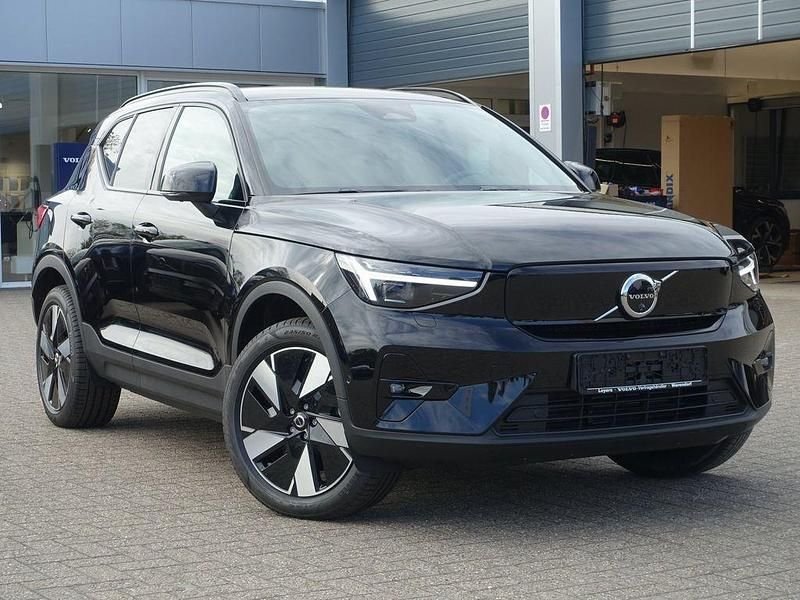 Second-hand Volvo EX40 Plus 185 kW (252 CP) 2025 Negru SUV