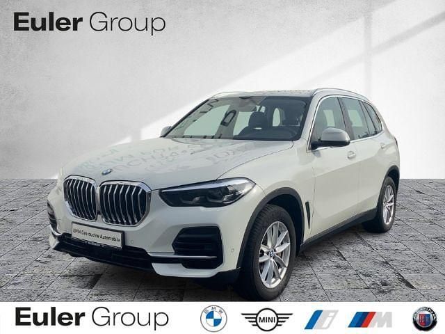 Weiss Gebraucht 2022 BMW X5 Sport Line SUV | 47.788 € (Superpreis) - Bild 1/4