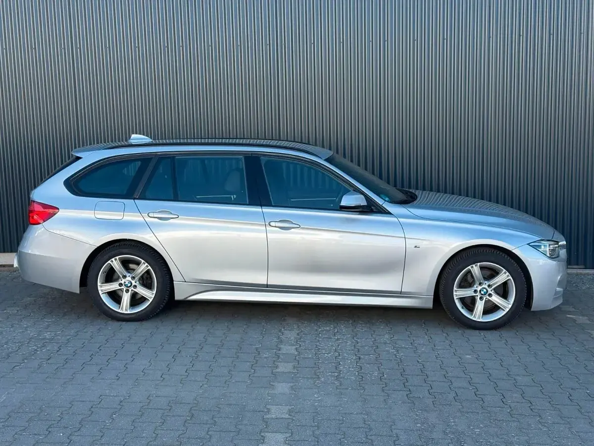 Używany BMW 330 M Sport 252 KM (185 kW) 2016 Srebrny Kombi