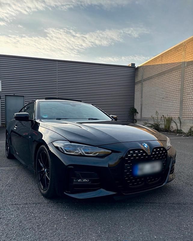Schwarz Gebraucht 2022 BMW 430 M Sport Coupé | 38.000 € (Guter Preis) - Bild 1/4