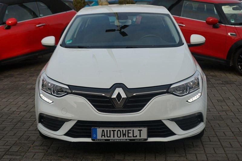 Gebraucht Renault Mégane GrandTour Play 101 PS (74 kW) 2018 Weiß Kombi