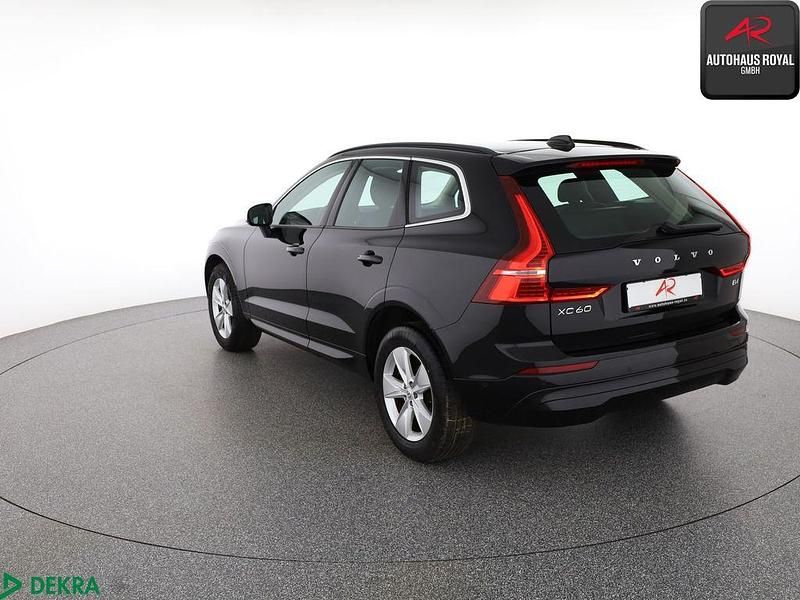 Gebraucht Volvo XC60 197 PS (144 kW) 2021 Onyx black SUV