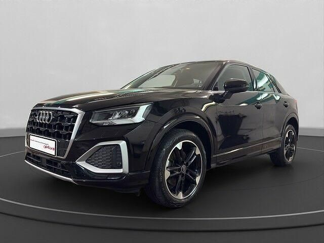 Używany Audi Q2 Advanced 190 KM (139 kW) 2022 Czarny SUV