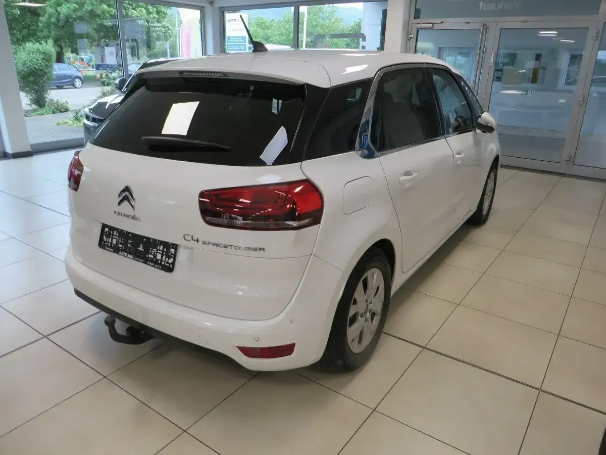 Gebraucht Citroën C4 SpaceTourer 131 PS (96 kW) 2020 Weiß Van / Kleinbus
