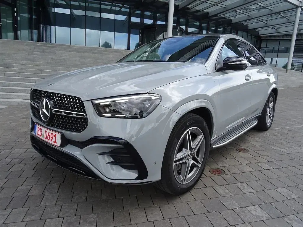 Gebraucht Mercedes GLE300 AMG 269 PS (197 kW) 2024 Grau SUV