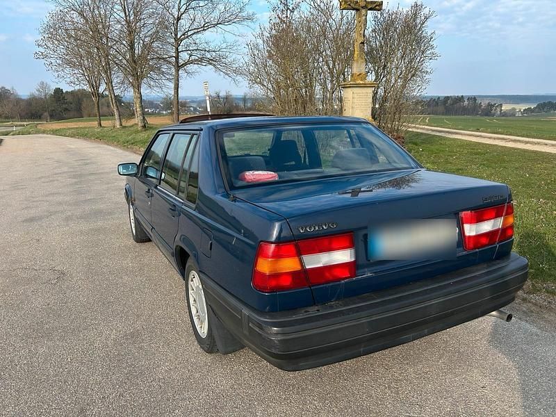 Gebraucht Volvo 940 112 PS (82 kW) 1993 Blau Limousine