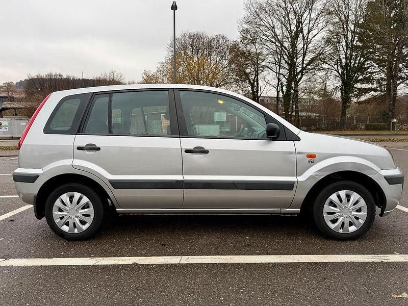 Gebraucht Ford Fusion Fun X 75 PS (55 kW) 2007 Silber Kleinwagen