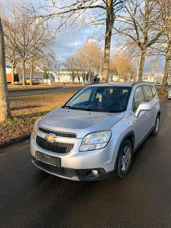 Silber Gebraucht 2012 Chevrolet Orlando Van / Kleinbus | 3.600 € (Superpreis) - Bild 1/4