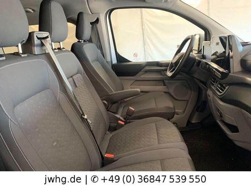 Gebraucht Ford Tourneo Custom Titanium 2024 Grau Van