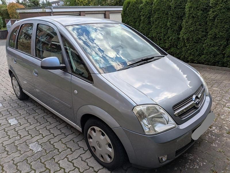 Grau Gebraucht 2005 Opel Meriva Van / Kleinbus | 1.200 € (Superpreis) - Bild 1/4