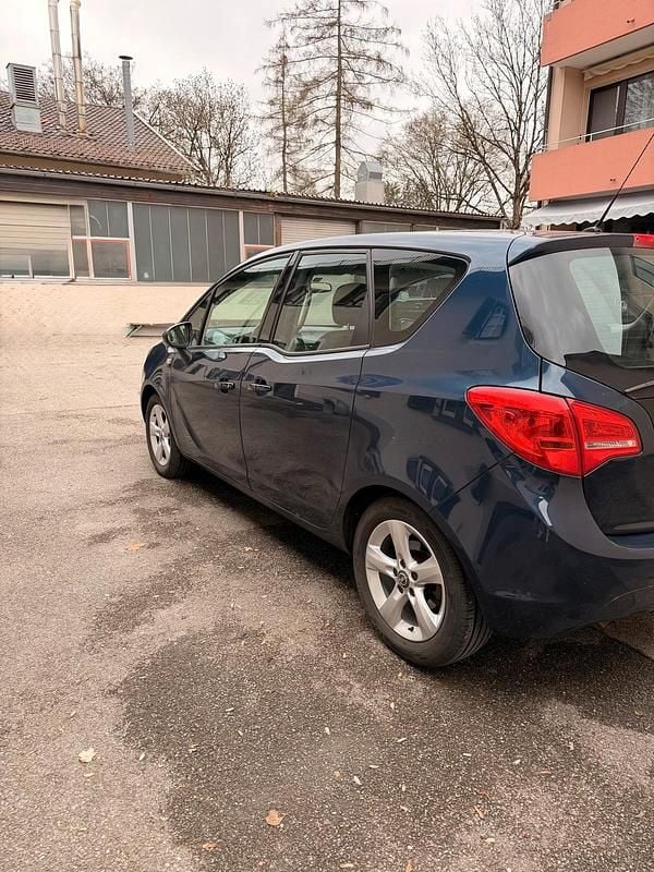 Gebraucht Opel Meriva 120 PS (88 kW) 2012 Blau Van / Kleinbus