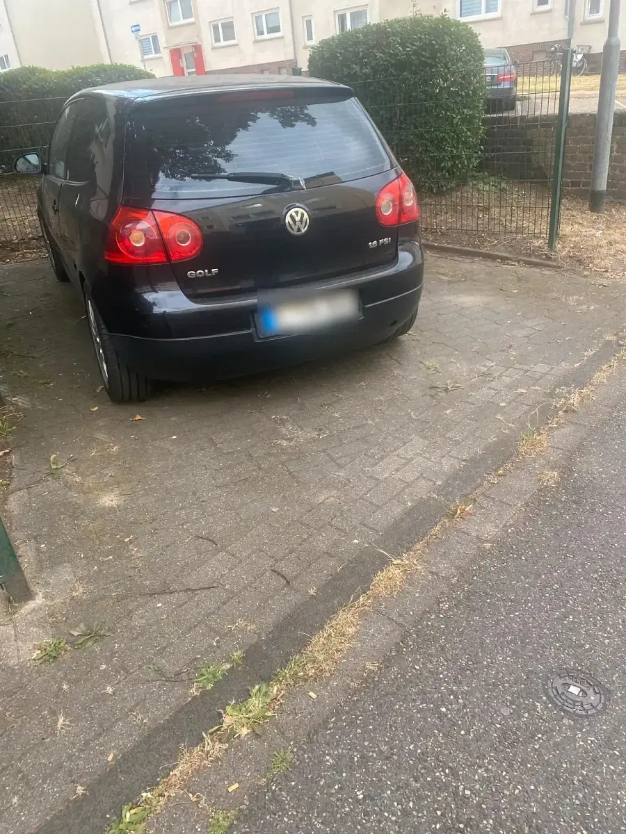 Gebraucht VW Golf V 116 PS (85 kW) 2005 Schwarz Kleinwagen