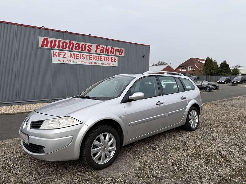 Gebraucht Renault Mégane GrandTour Authentique 111 PS (81 kW) 2007 Platingrau Kombi
