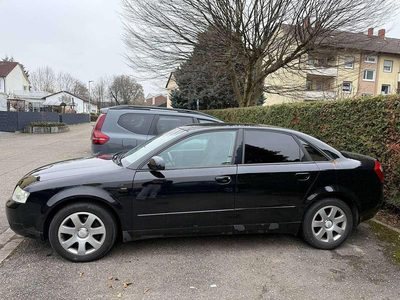 Gebraucht Audi A4 131 PS (96 kW) 2002 Limousine