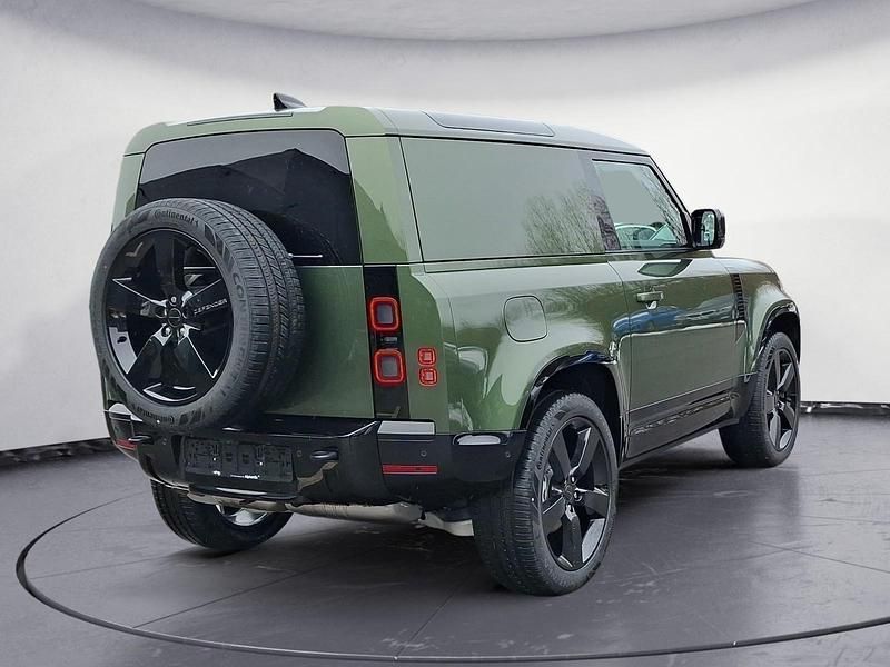 Gebraucht Land Rover Defender SE Dynamic 249 PS (183 kW) 2026 Grün SUV