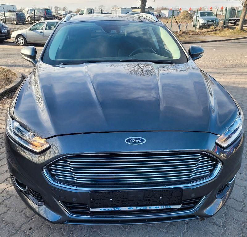 Gebraucht Ford Mondeo Titanium 165 PS (121 kW) 2019 Grau Limousine