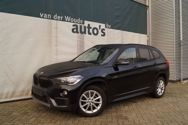 Gebraucht BMW X1 116 PS (85 kW) 2018 Schwarz SUV