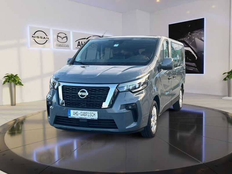 Urban grey (s) Gebraucht 2022 Nissan Primastar Tekna Van / Kleinbus | 38.990 € (Fairer Preis) - Bild 1/4