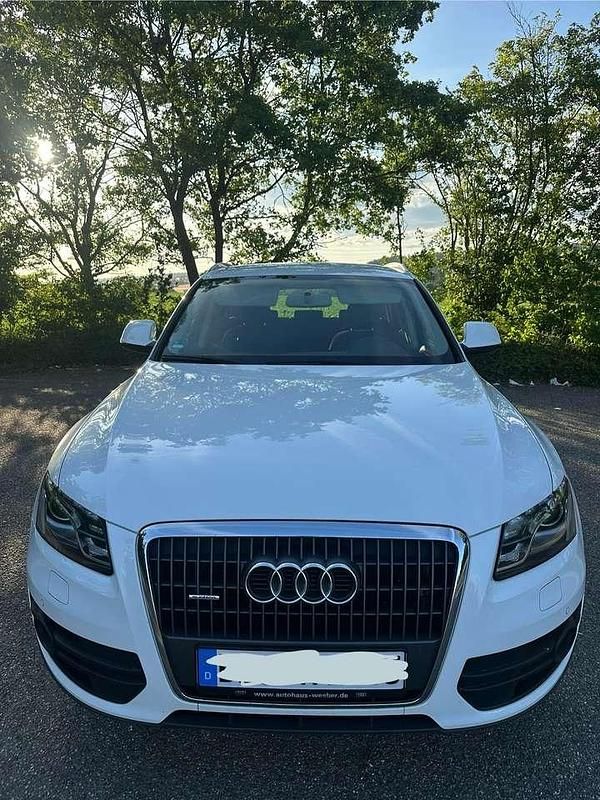 Weiß Gebraucht 2012 Audi Q5 SUV | 13.500 € (Etwas zu teuer) - Bild 1/4