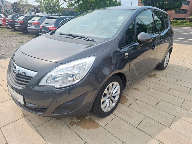 Grau Gebraucht 2013 Opel Meriva Active Van / Kleinbus | 6.450 € (Etwas zu teuer) - Bild 1/4