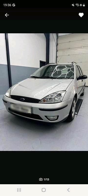 Silber Gebraucht 2002 Ford Focus Kombi | 1.799 € (Etwas zu teuer) - Bild 1/4
