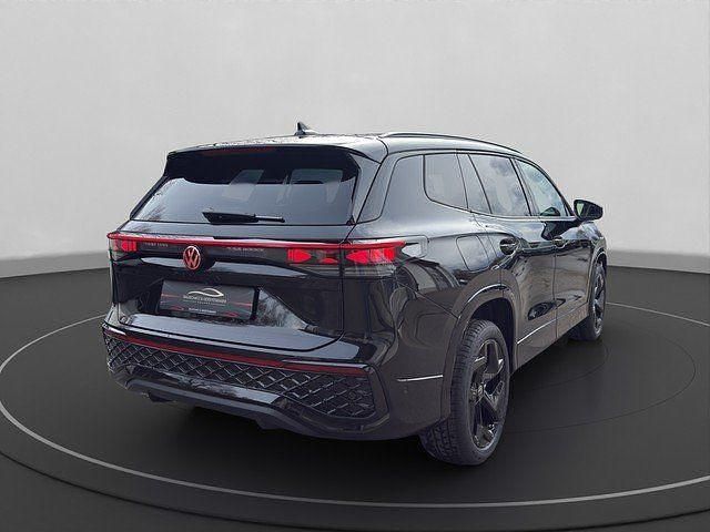 Neu VW Tayron Style 193 PS (141 kW) 2026 Grenadillschwarz SUV