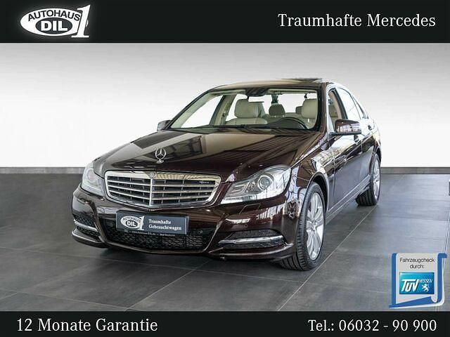 Gebraucht Mercedes C200 Elegance 184 PS (135 kW) 2011 Othercolor Limousine