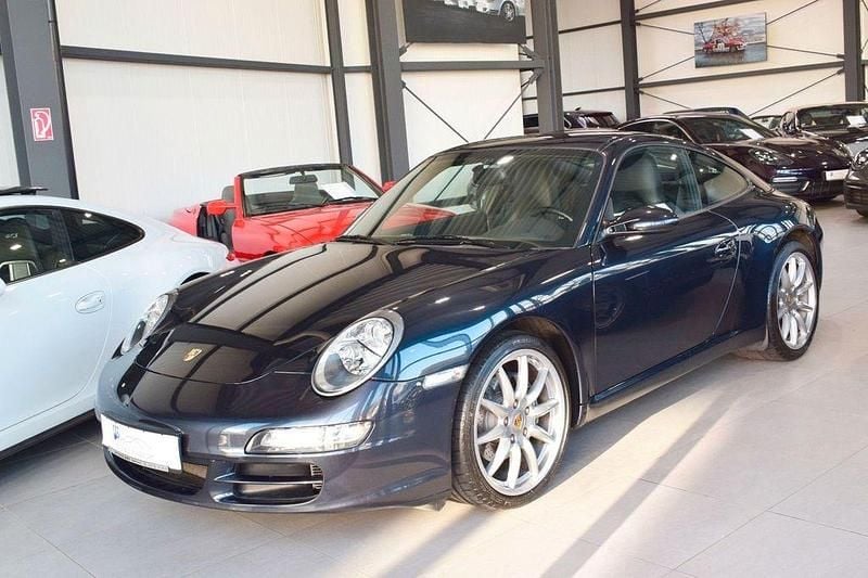 Grau Gebraucht 2007 Porsche 911 Carrera Coupé | 48.899 € (Fairer Preis) - Bild 1/3