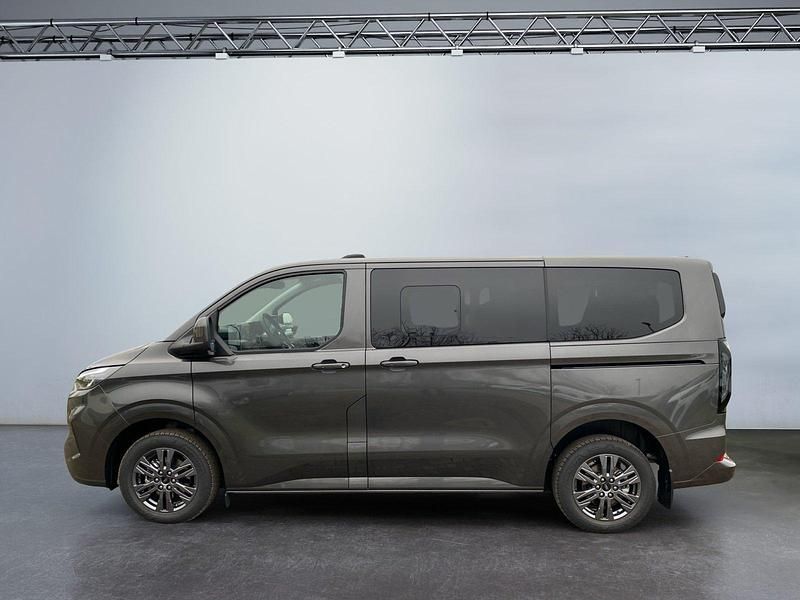 Neu Ford Tourneo Custom Titanium 2025 Magnetic grau Van