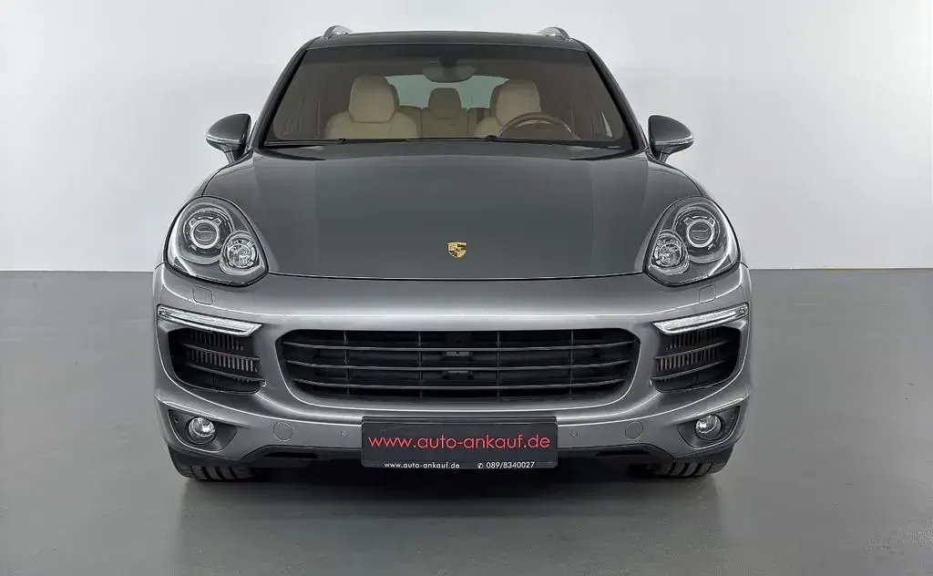 Gebraucht Porsche Cayenne 385 PS (283 kW) 2015 Grau SUV