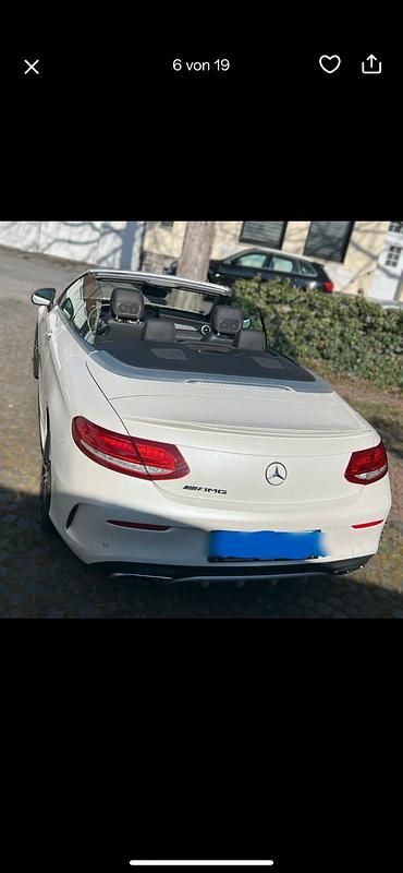 Weiß Gebraucht 2018 Mercedes 200 AMG Cabrio | 27.500 € - Bild 1/4