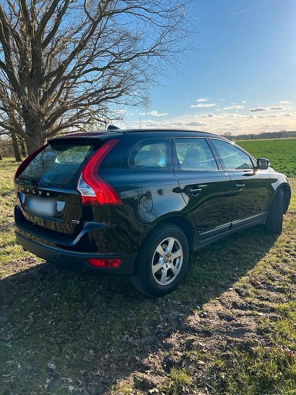 Gebraucht Volvo XC60 163 PS (119 kW) 2011 Schwarz SUV