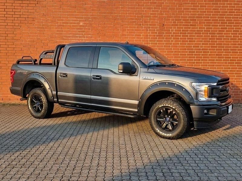Gebraucht Ford F-150 329 PS (241 kW) 2019 Grau Abholung