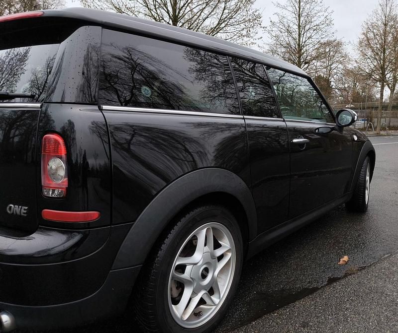 Gebraucht Mini One Clubman 95 PS (69 kW) 2010 Schwarz Kombi