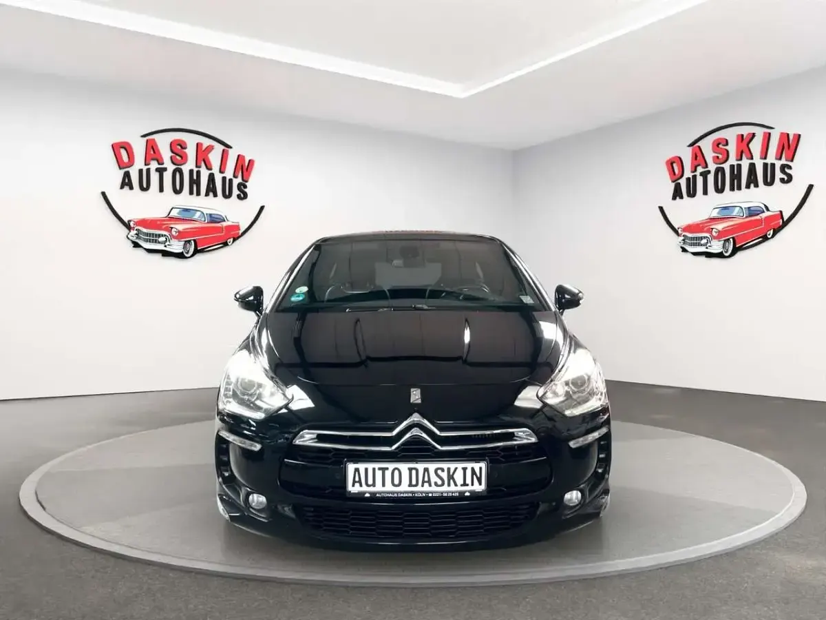 Gebraucht Citroën DS5 163 PS (119 kW) 2013 Schwarz Kleinwagen