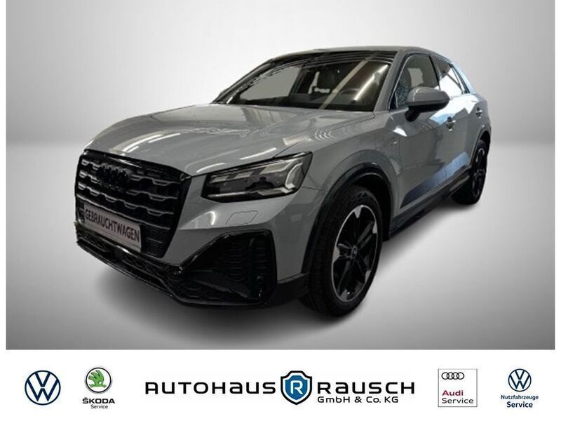 Grau Gebraucht 2023 Audi Q2 S-Line SUV | 37.900 € (Teuer) - Bild 1/4