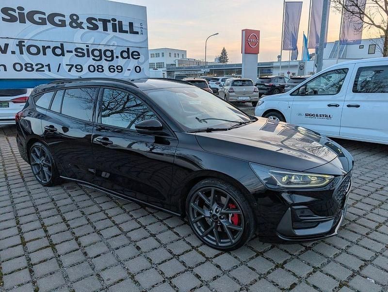 Gebraucht Ford Focus ST 280 PS (205 kW) 2022 Obsidianschwarz metallic Kombi