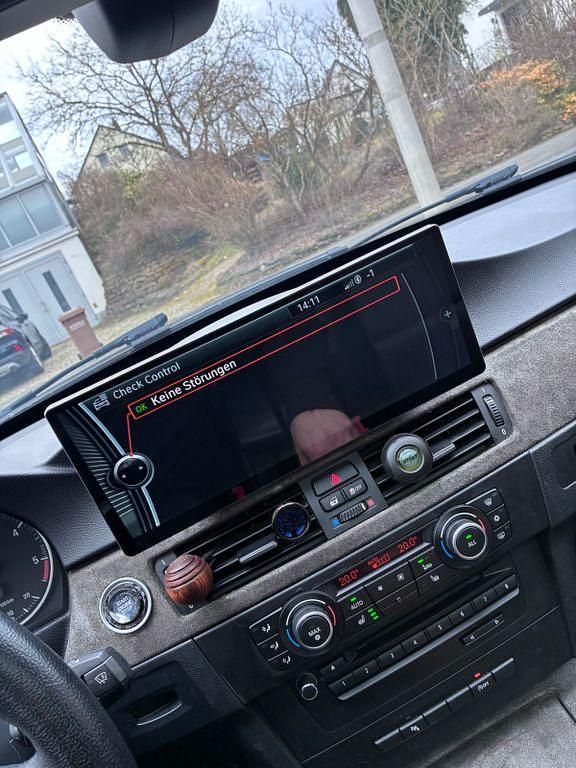 Gebraucht BMW 320 Lifestyle 184 PS (135 kW) 2012 Grau Kombi