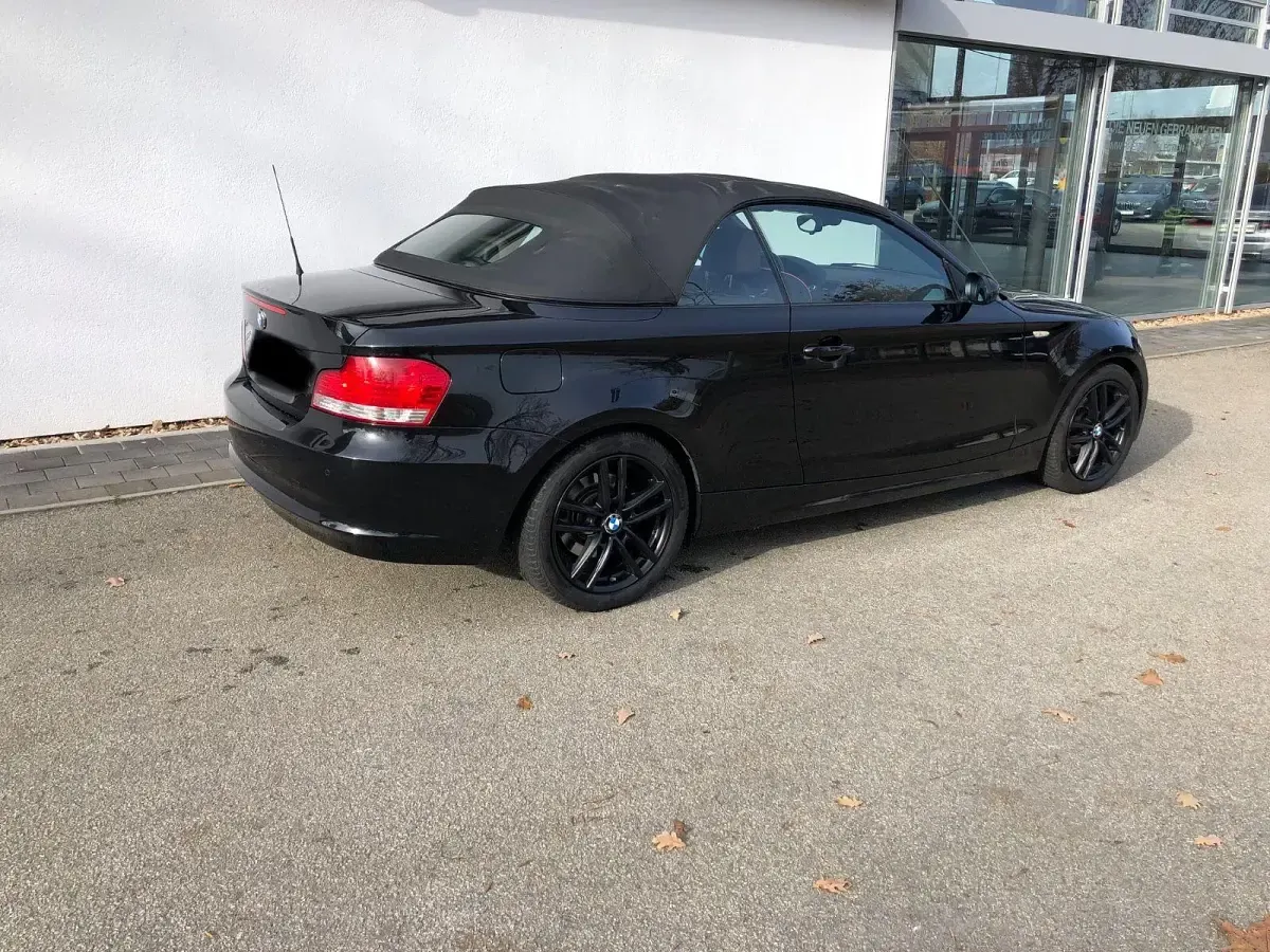 Gebraucht BMW 120 Cabriolet Comfort Edition 177 PS (130 kW) 2008 Schwarz Cabrio