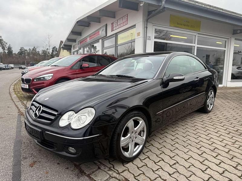 Obsidianschwarz metalliclack Gebraucht 2007 Mercedes CLK200 Coupé | 2.900 € (Superpreis) - Bild 1/4